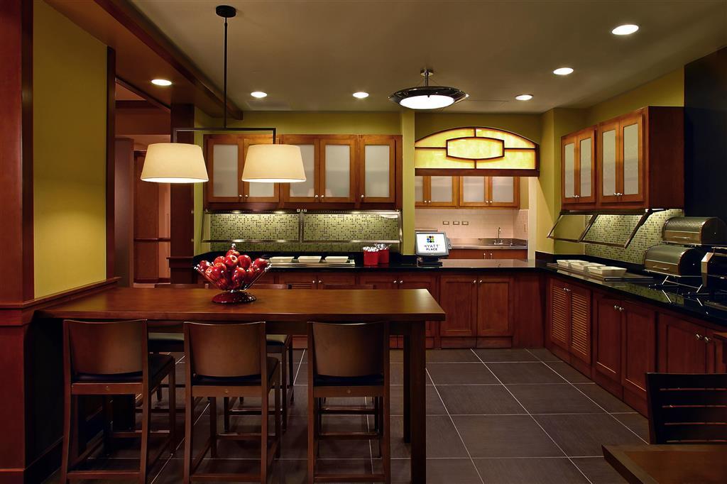 Comfort Suites Milwaukee West Restaurace fotografie