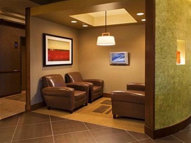 Comfort Suites Milwaukee West Exteriér fotografie